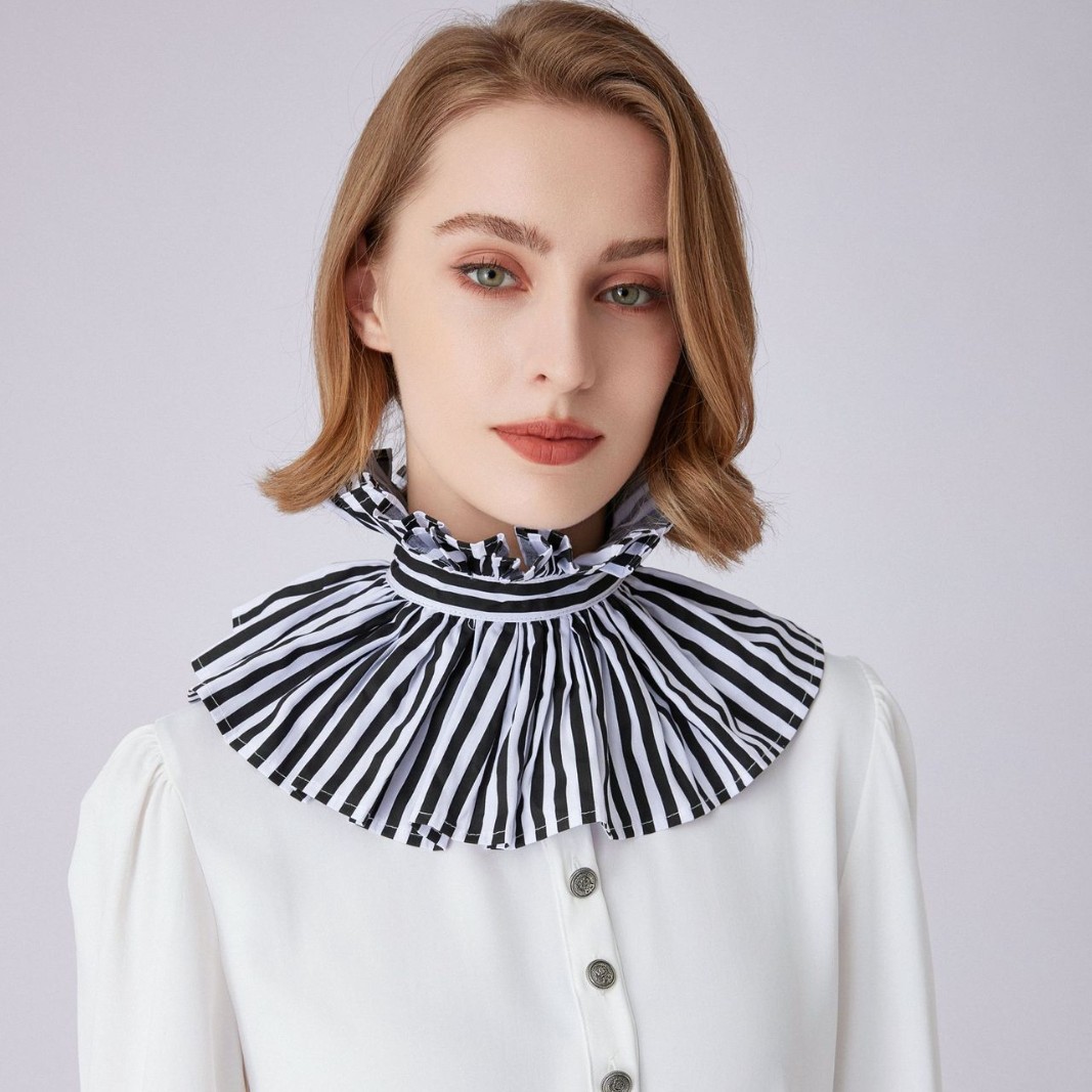 French Style Black White Strip - đánh giá và giá Dolls